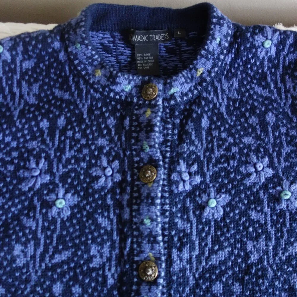 NOMADIC TRADERS Knitted Floral Embroidered Purple Sweater – Wmns Large - Picture 1 of 9